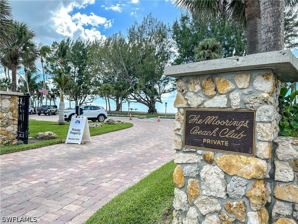 Photo of 529 Fairway Terrace