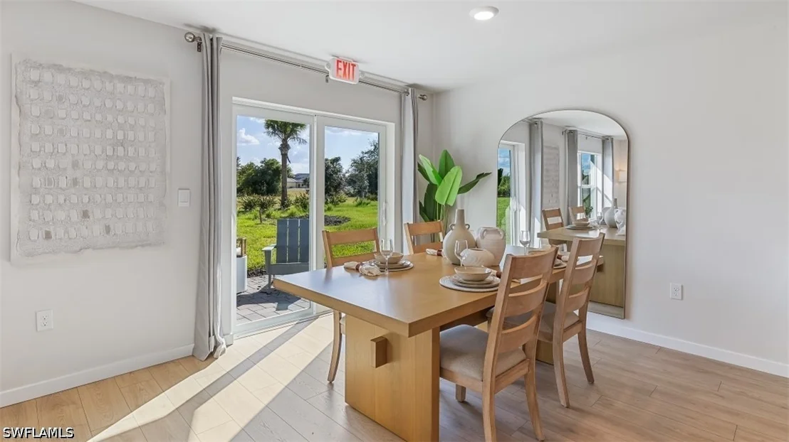 Photo of 550 LIVE OAK Lane