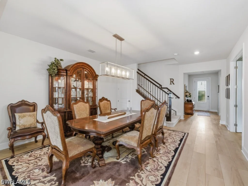 Photo of 4010 E Hampton Circle