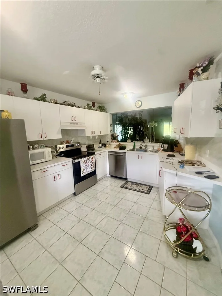 Photo of Unit 6 at 281 Gabriel Circle