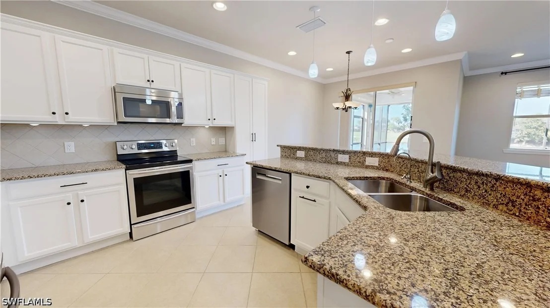 Photo of 5903 Constitution Street