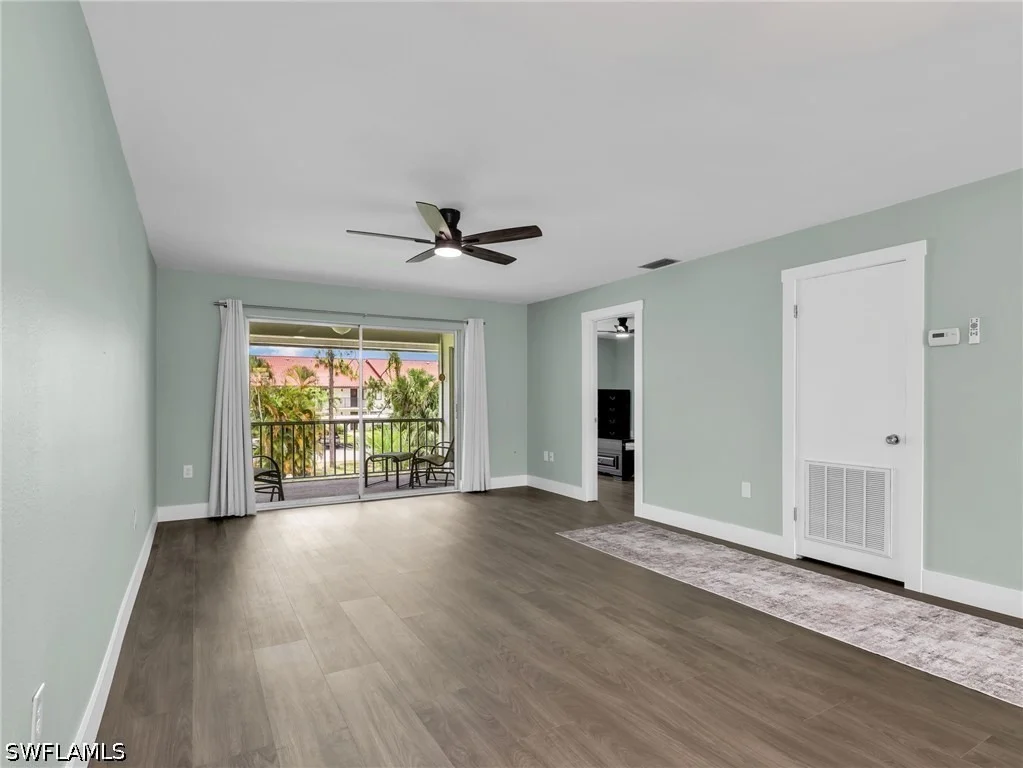 Photo of Unit 8A at 300 Valley Stream Drive