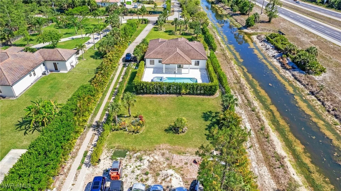 Photo of 6341 Green Boulevard