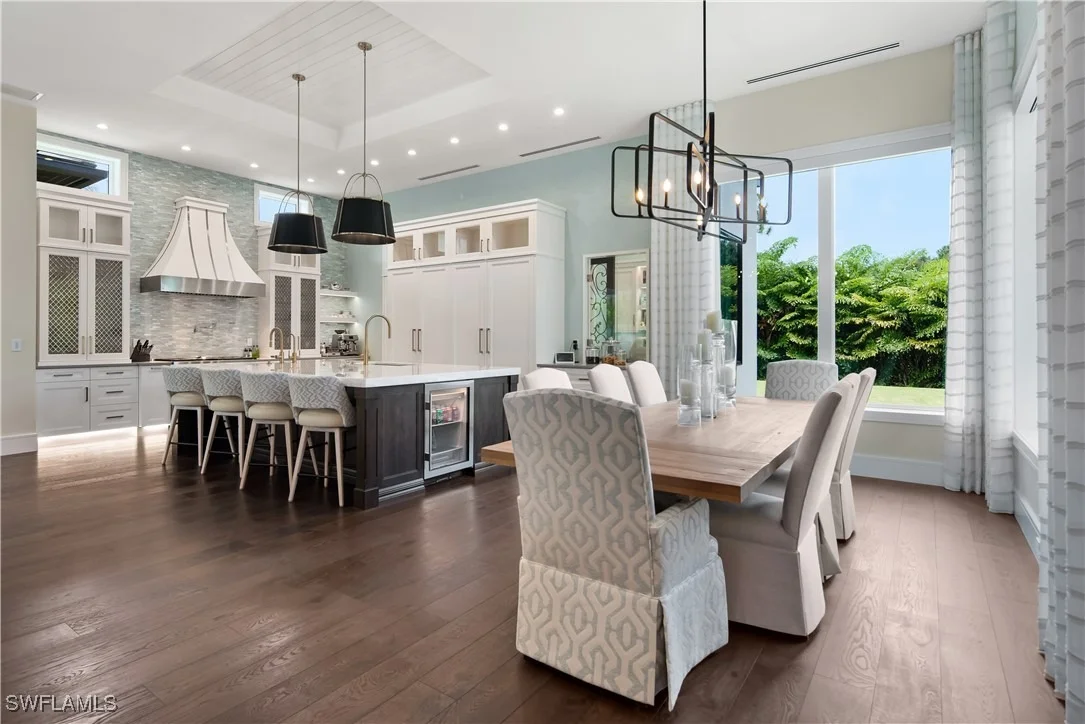 Photo of 882 CASSENA Road