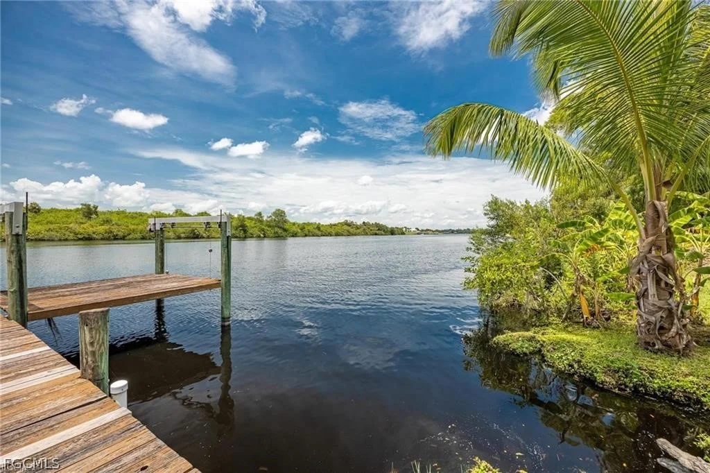 Photo of 2030 Fort Denaud Road
