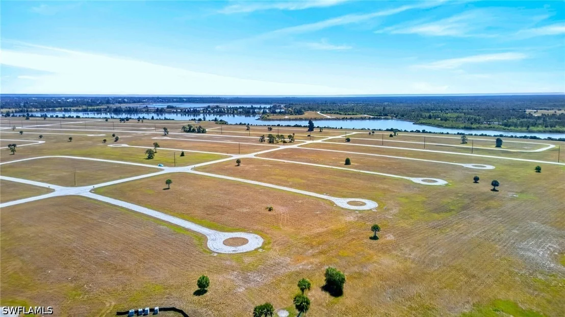 Photo of 2 Bobolink Place