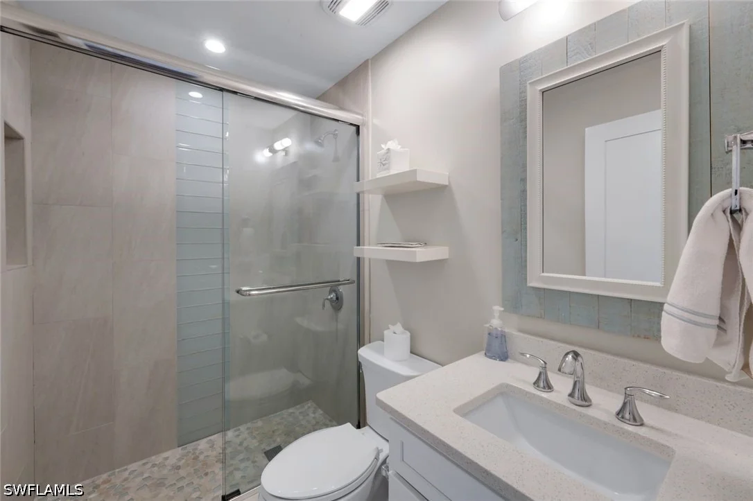 Photo of 641 Hernando Drive