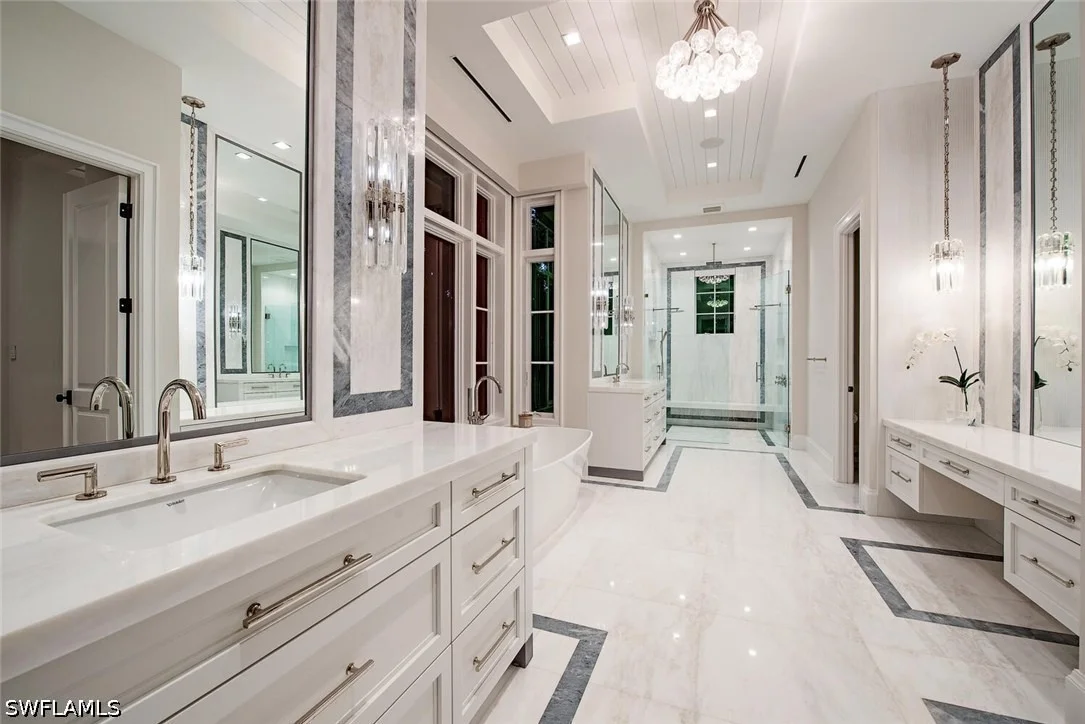Photo of 1675 Gordon Drive
