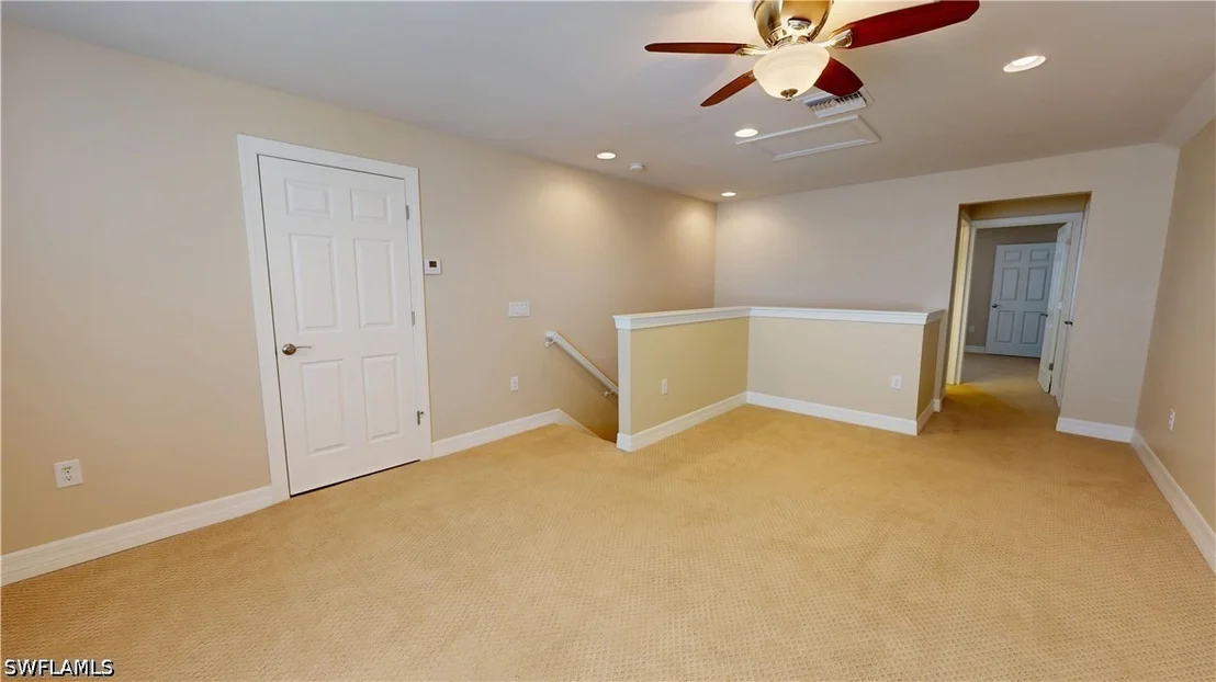 Photo of 6264 Victory Drive