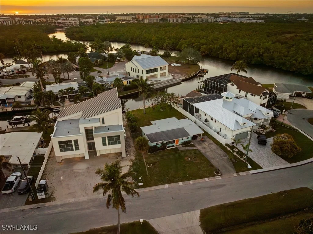 Photo of 1796 Holiday Lane