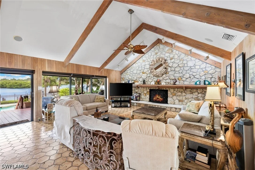 Photo of 3695 Gordon Drive