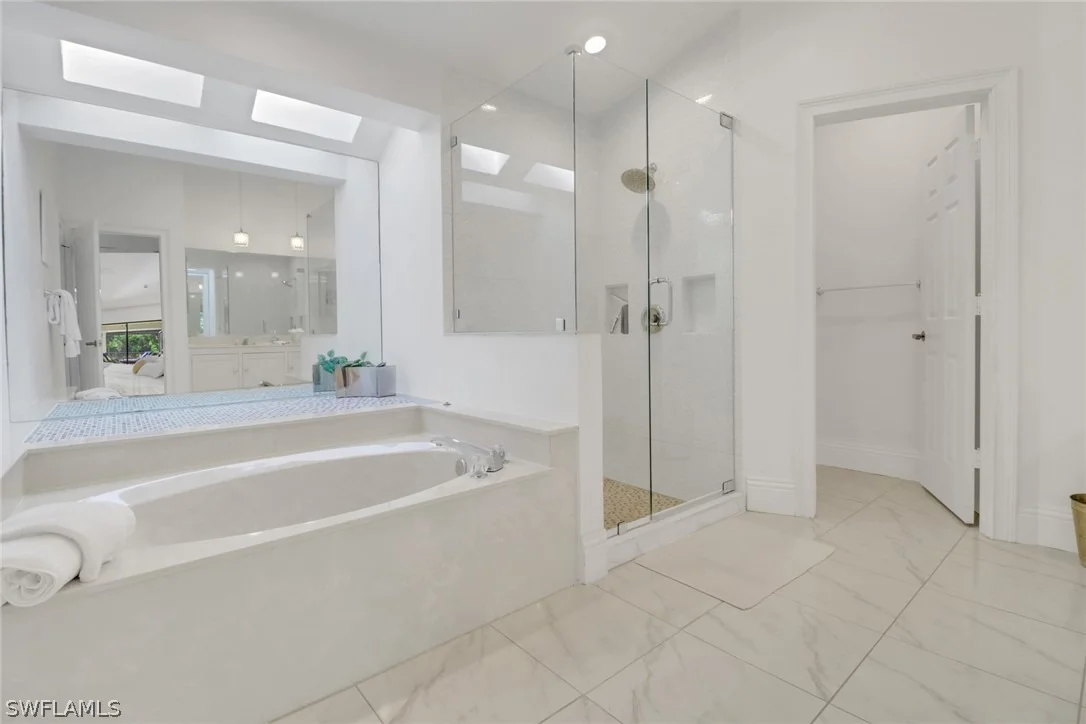 Photo of 2293 Royal Lane