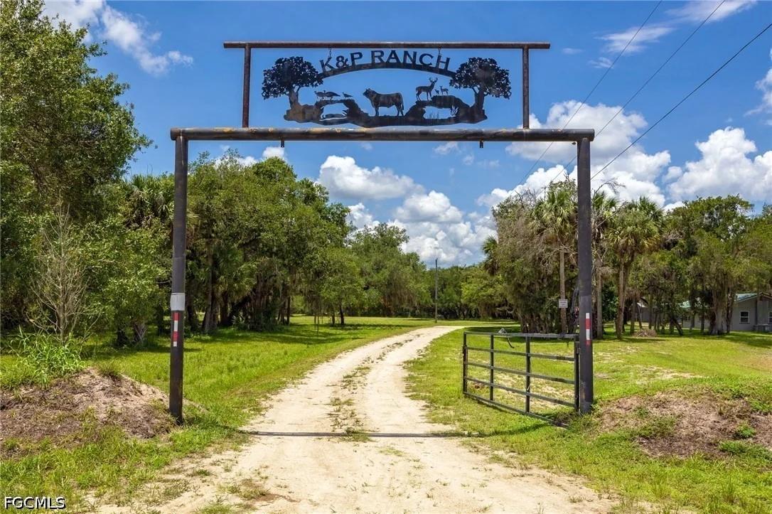 Photo of 21405 Dooley Grade Road