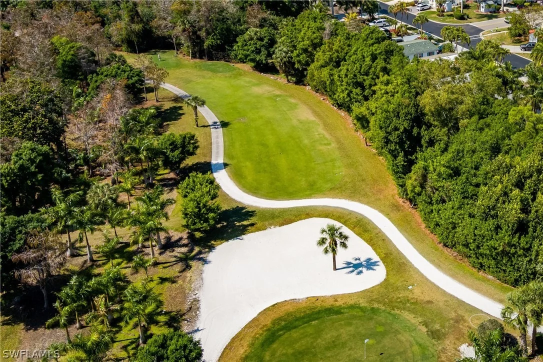 Photo of 1076 Diamond Lake Circle