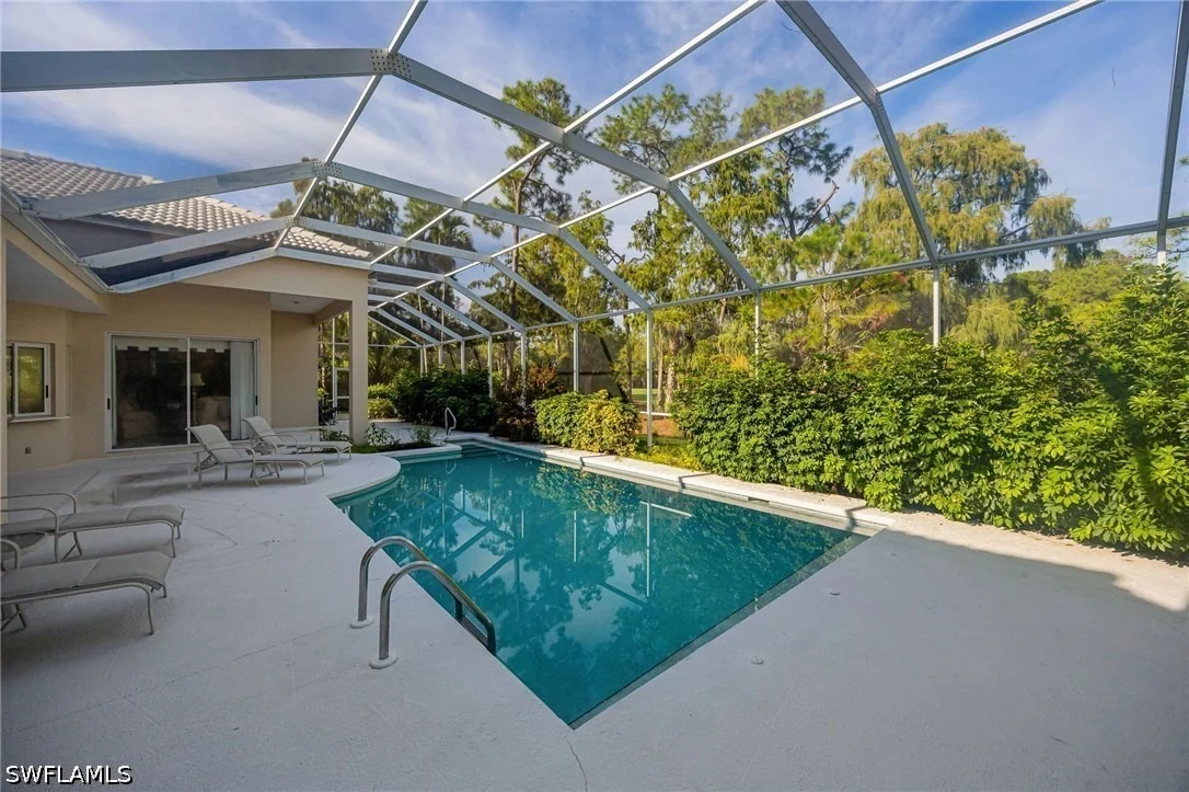 Photo of 429 Rosemeade Lane