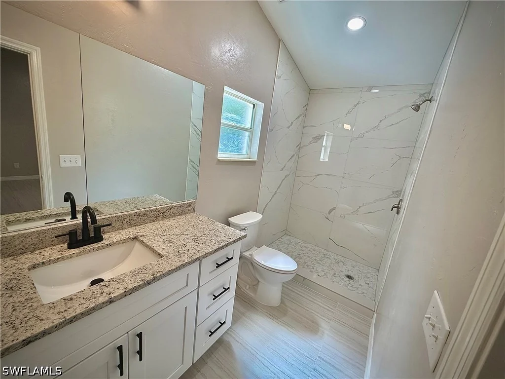 Photo of 241 8th Street SE