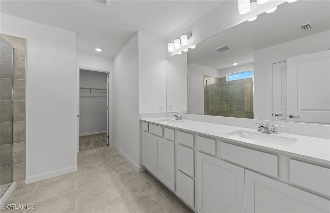 Photo of 44123 Kelly Drive
