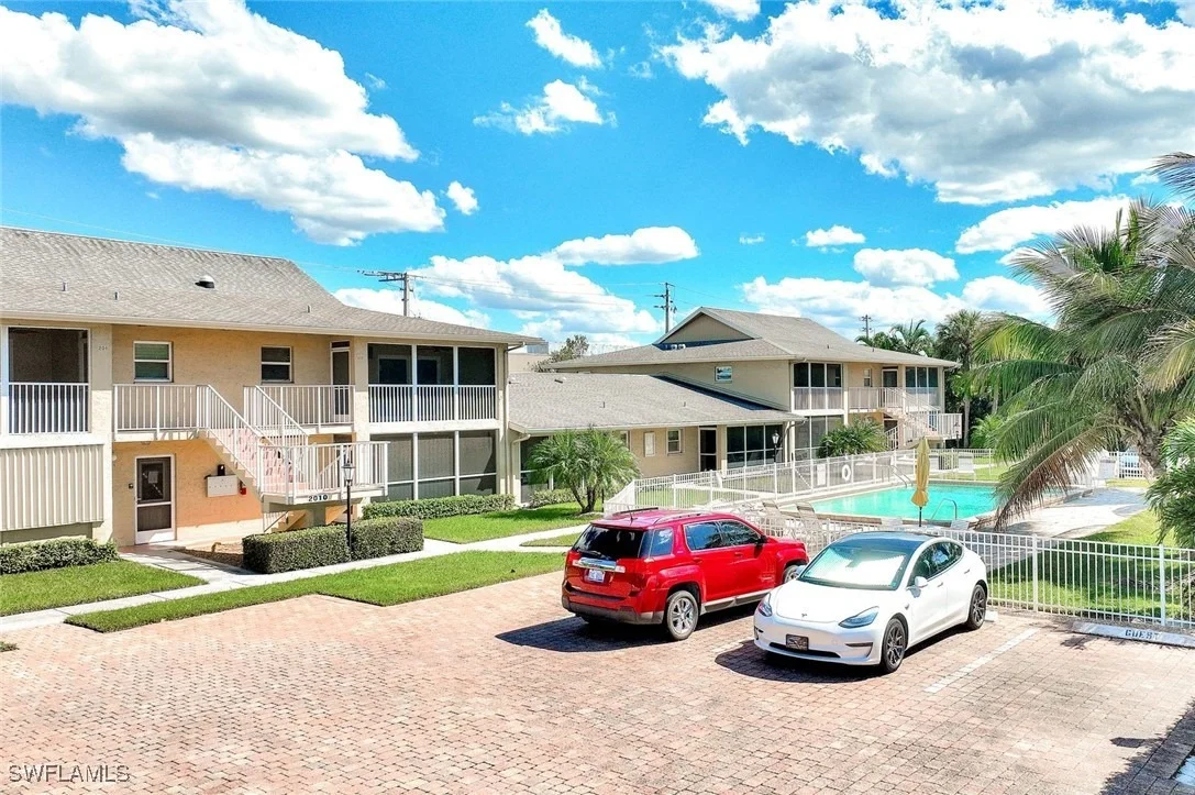 Photo of Unit 104 at 2000 Alamanda Drive