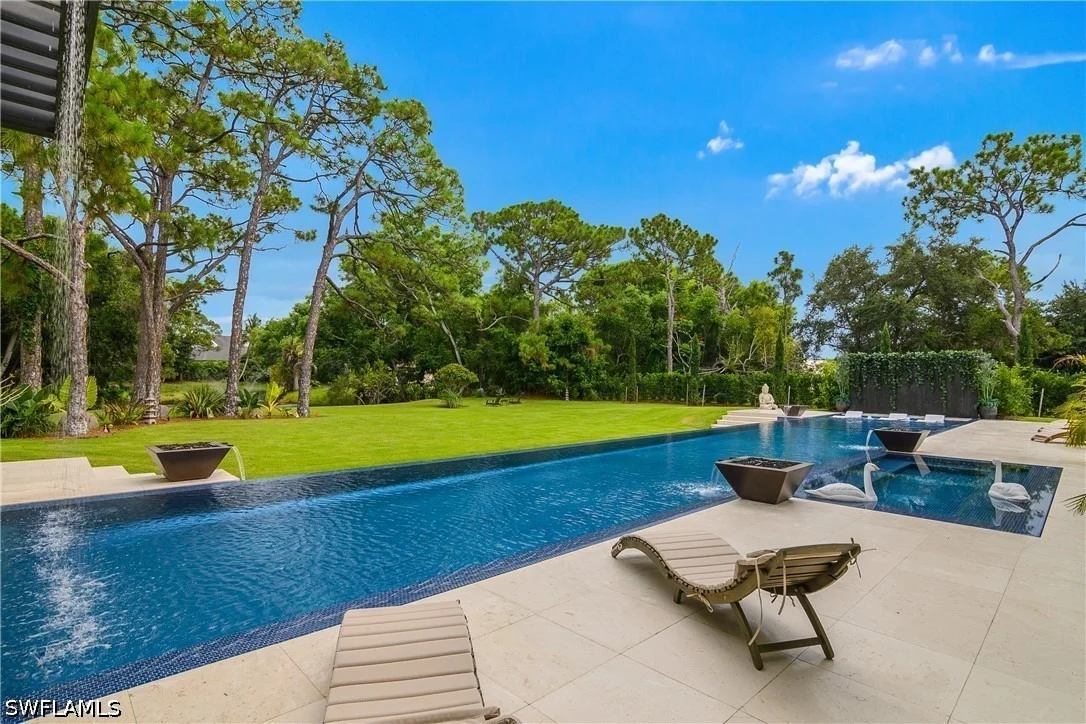 Photo of 6616 Trail Boulevard