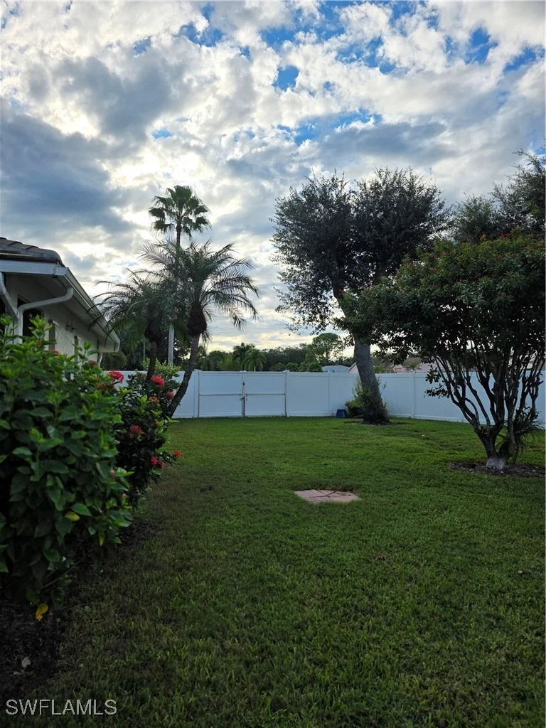 Photo of 857 Summerfield Drive