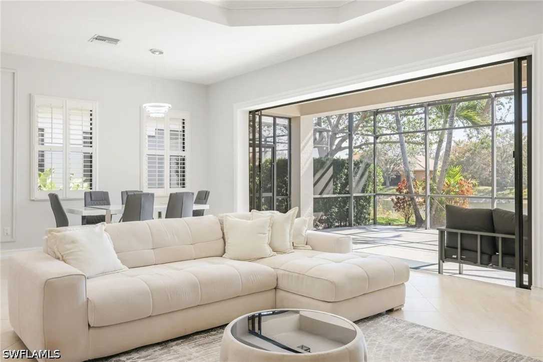 Photo of 1419 Serrano Circle