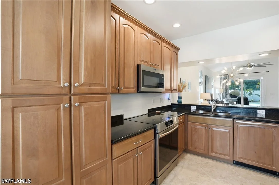 Photo of 736 110th Avenue N