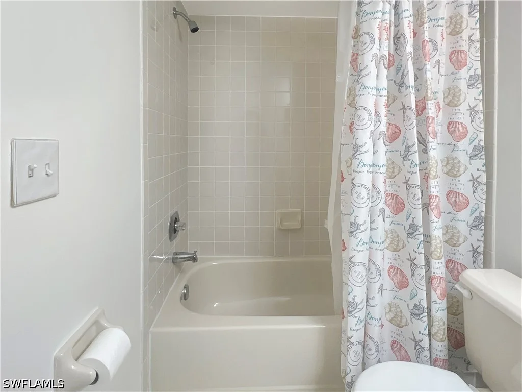 Photo of Unit B102 at 5936 Cranbrook Way