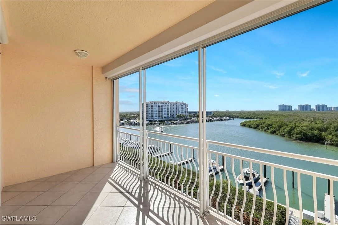 Photo of Unit 604 at 425 Dockside Drive