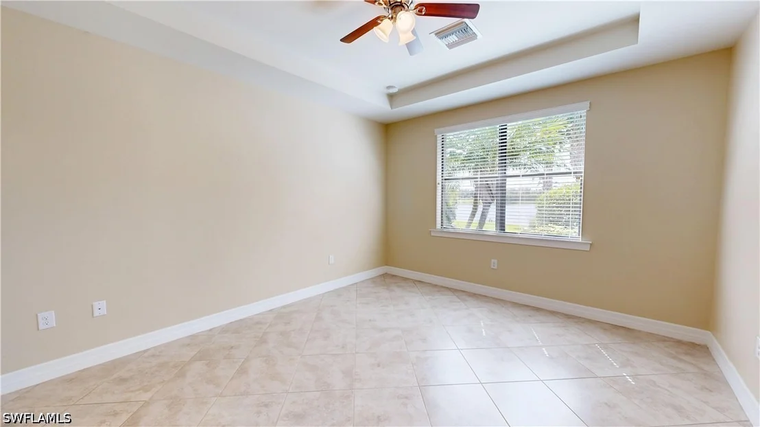Photo of 6264 Victory Drive