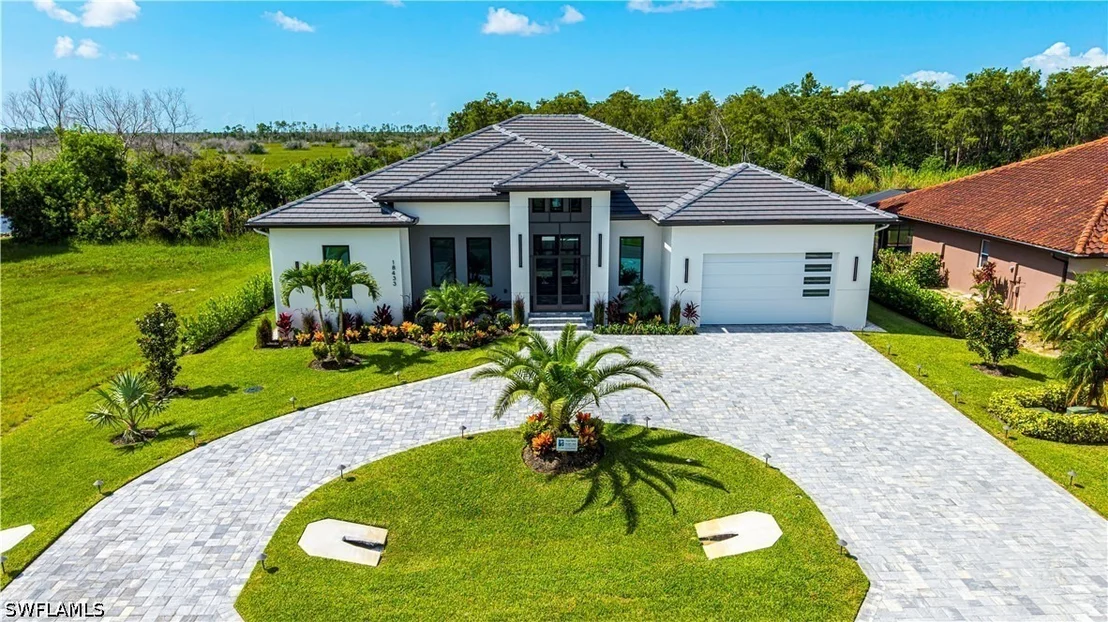 Photo of 18433 Royal Hammock Boulevard