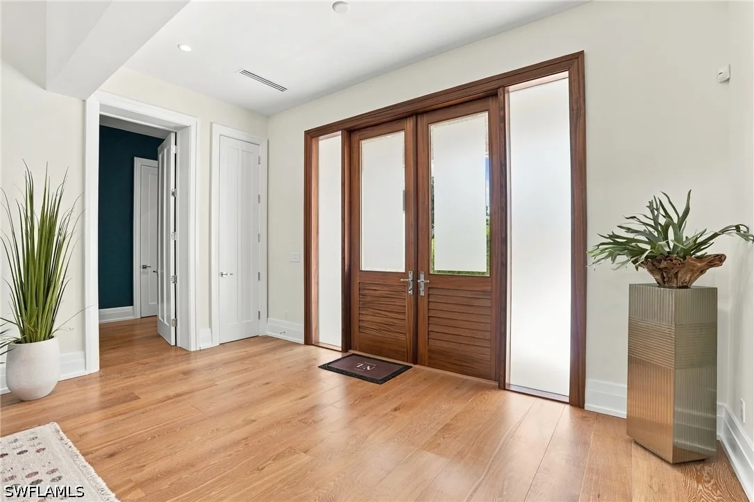 Photo of 185 North Lake Drive