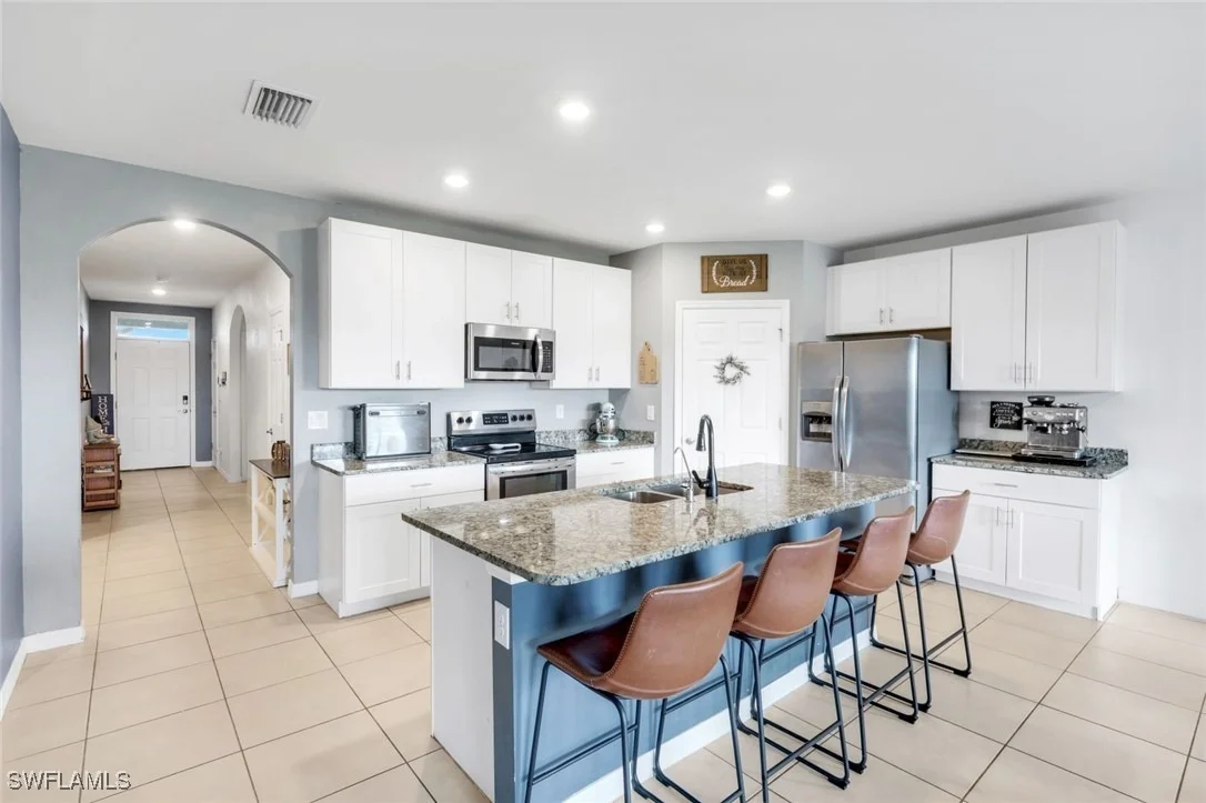Photo of 4180 68th Avenue NE