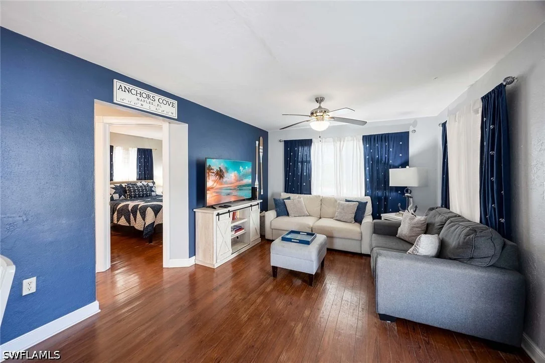 Photo of 547 101st Avenue N