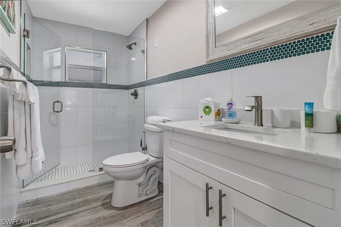 Photo of 3470 Lakeview Drive