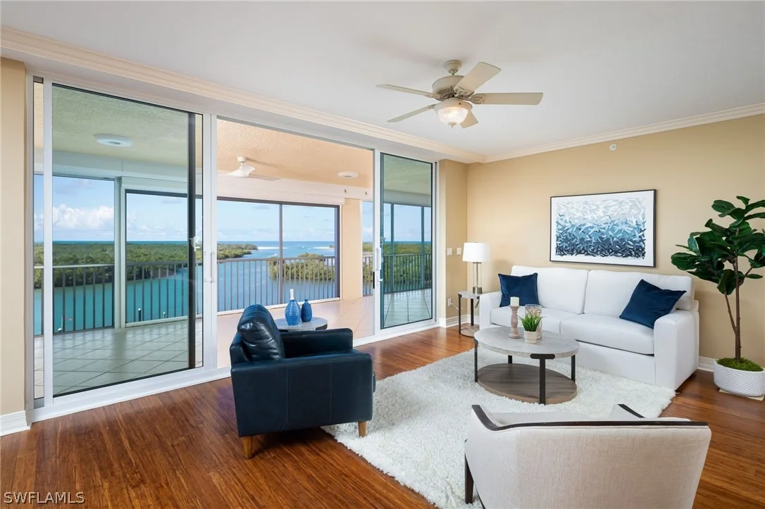 Photo of Unit 604 at 425 Dockside Drive