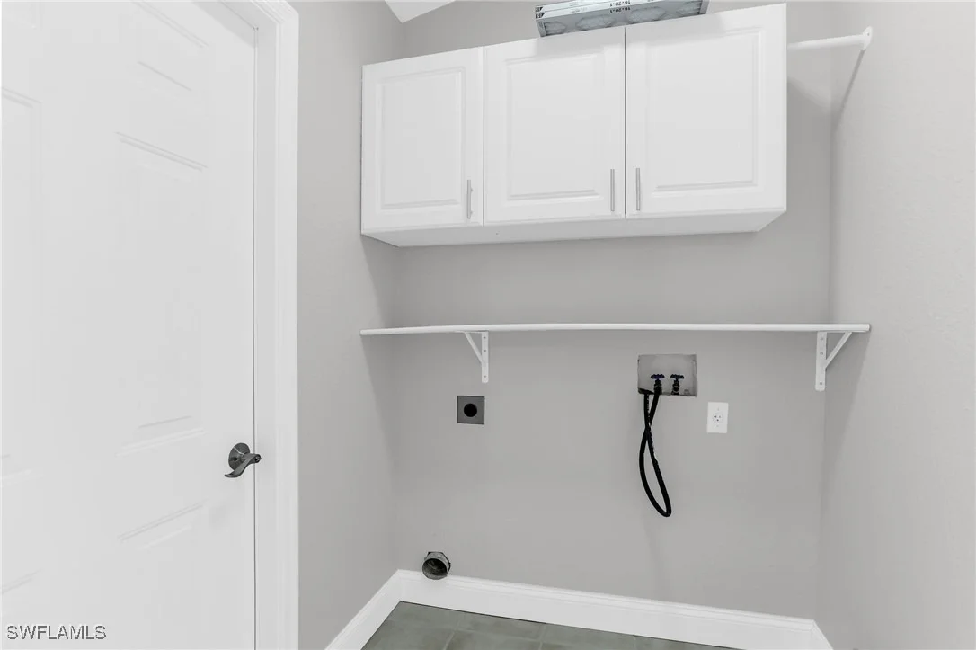 Photo of Unit 101 at 1660 Royal Circle