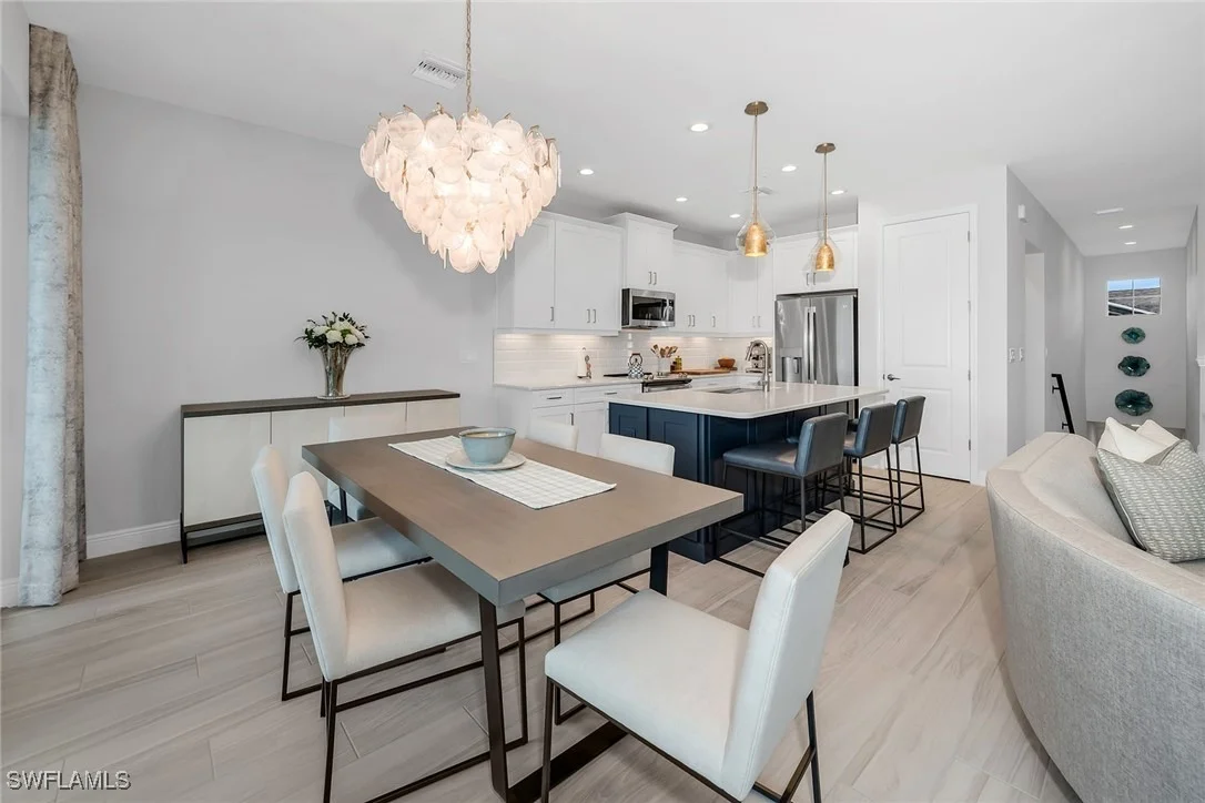 Photo of Unit 1607 at 2609 Seychelles Circle