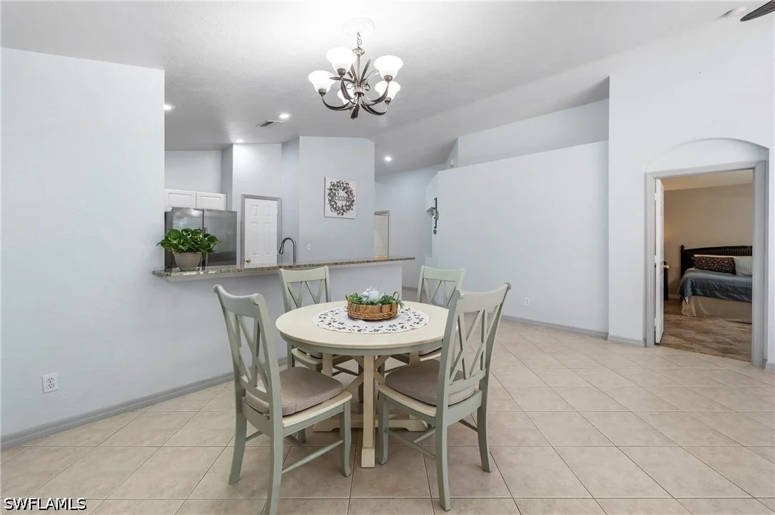 Photo of 713 Crossfield Circle