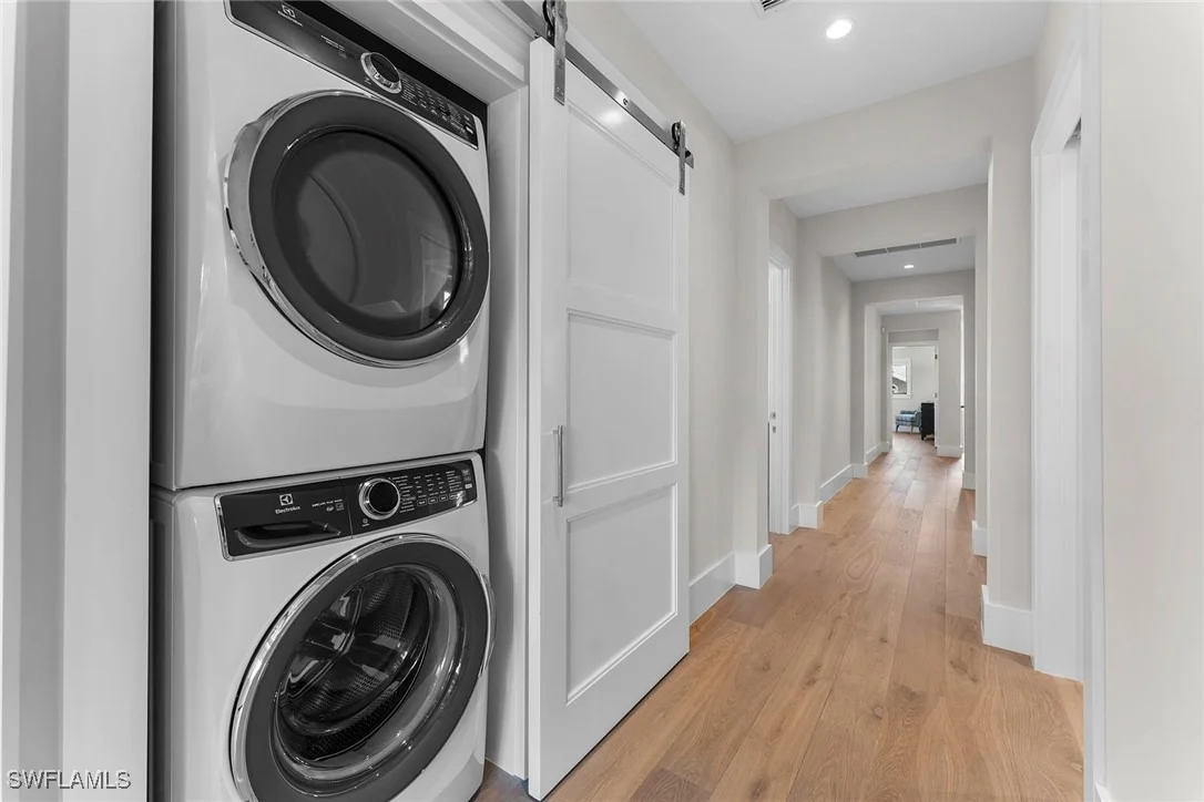 Photo of 644 W Lake Drive