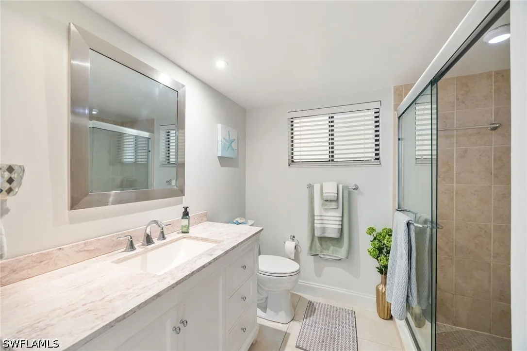 Photo of Unit 105 at 413 Augusta Boulevard