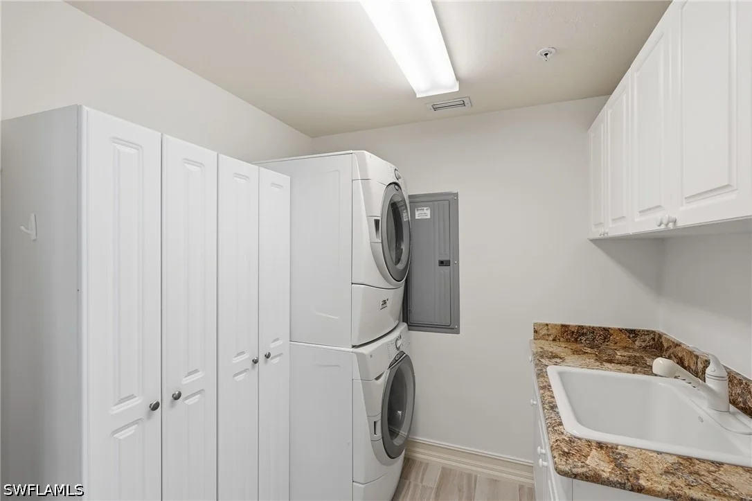 Photo of Unit 806 at 60 Seagate Drive