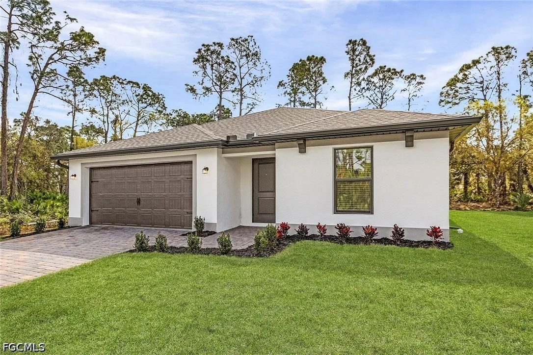 Photo of 842 Gedeon Road