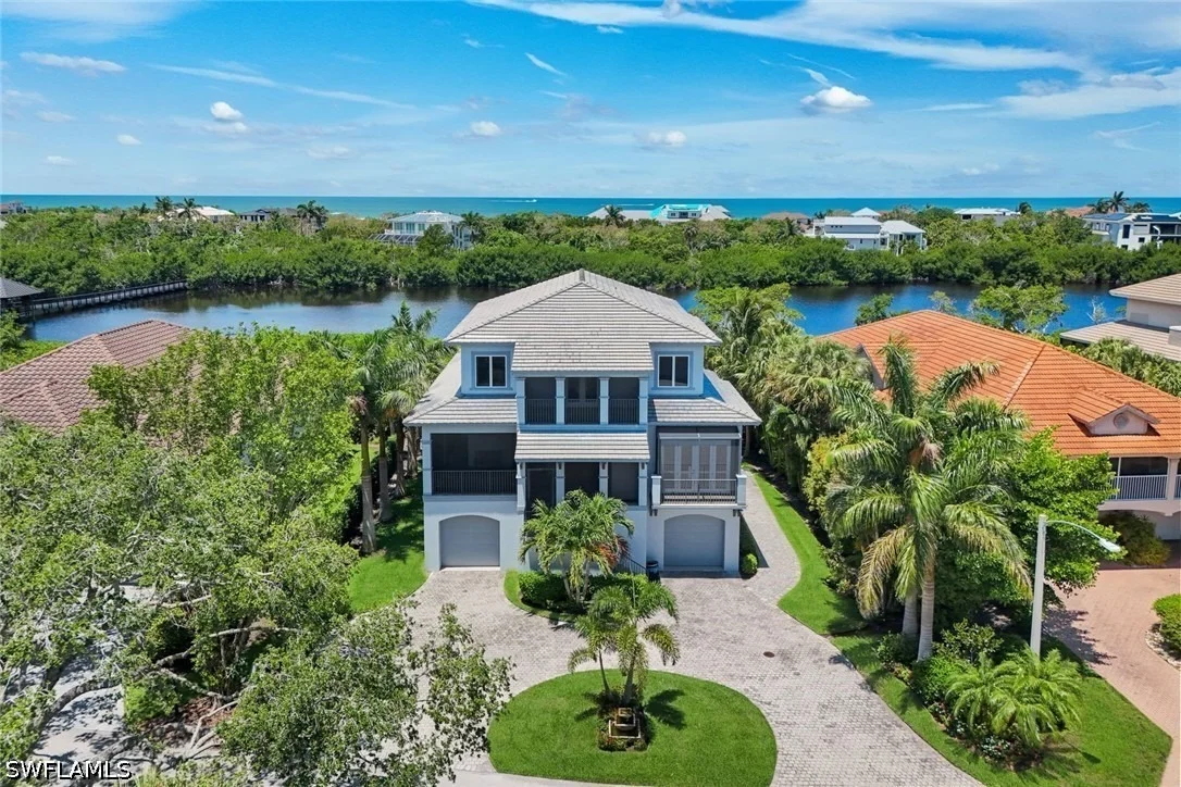 Photo of 834 HIDEAWAY Circle W