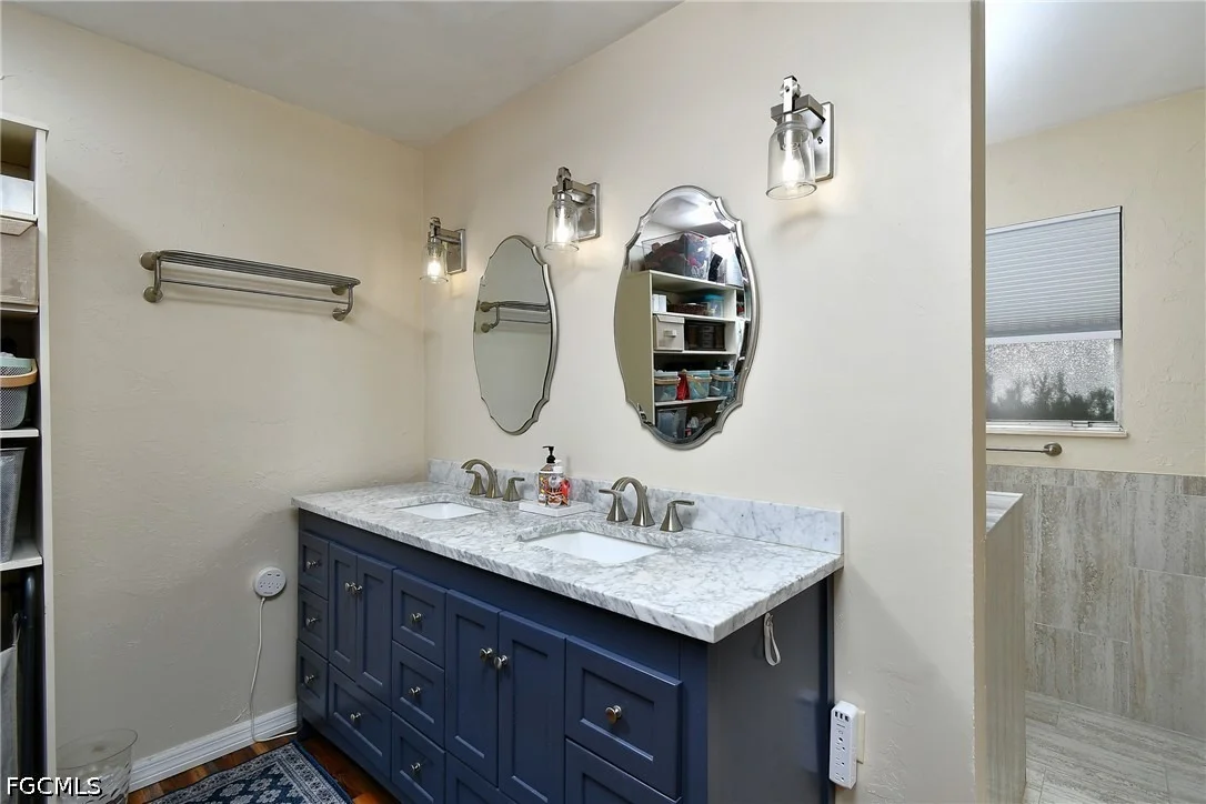 Photo of 318 FIFTH Avenue