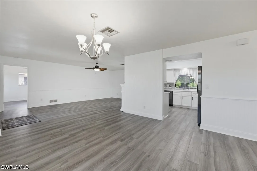 Photo of 156 Marseille Drive