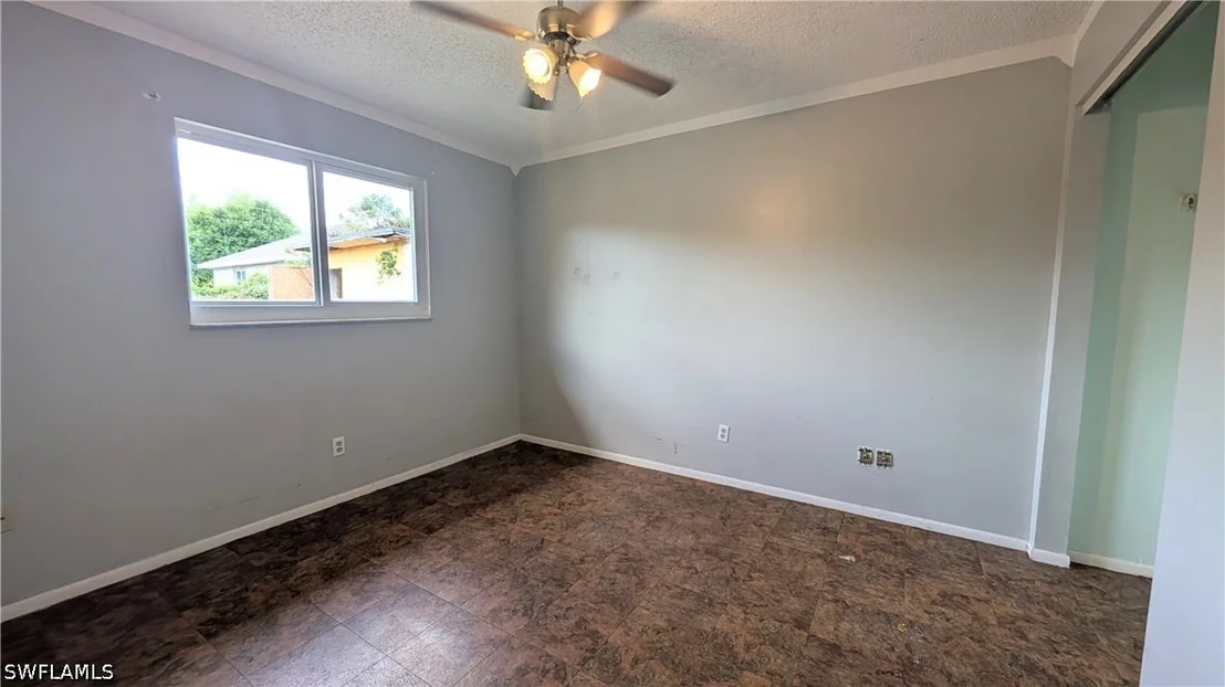 Photo of 521 5th Avenue