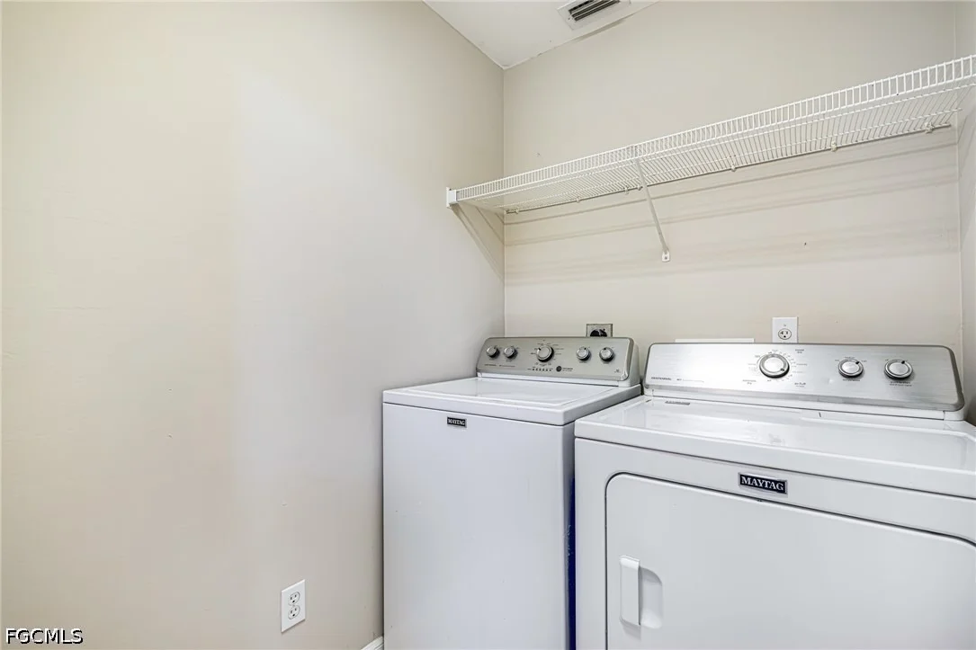 Photo of Unit 5 at 9812 Foxhall Way