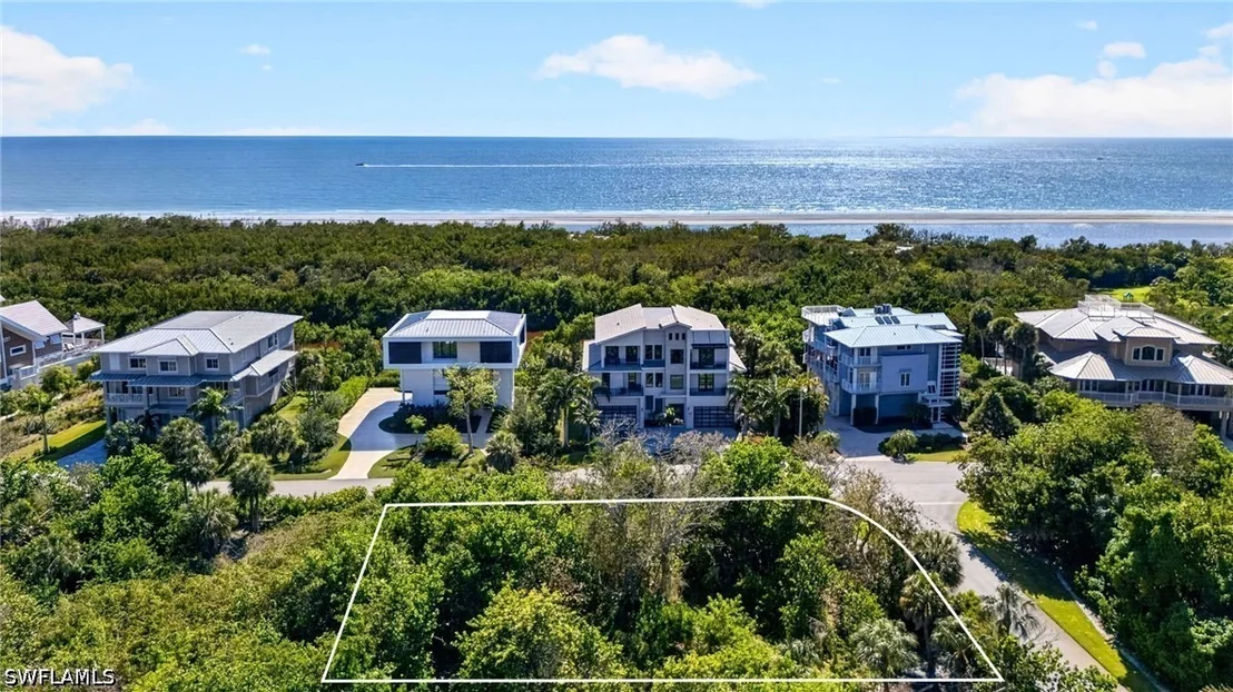 Photo of 707 Waterside Drive