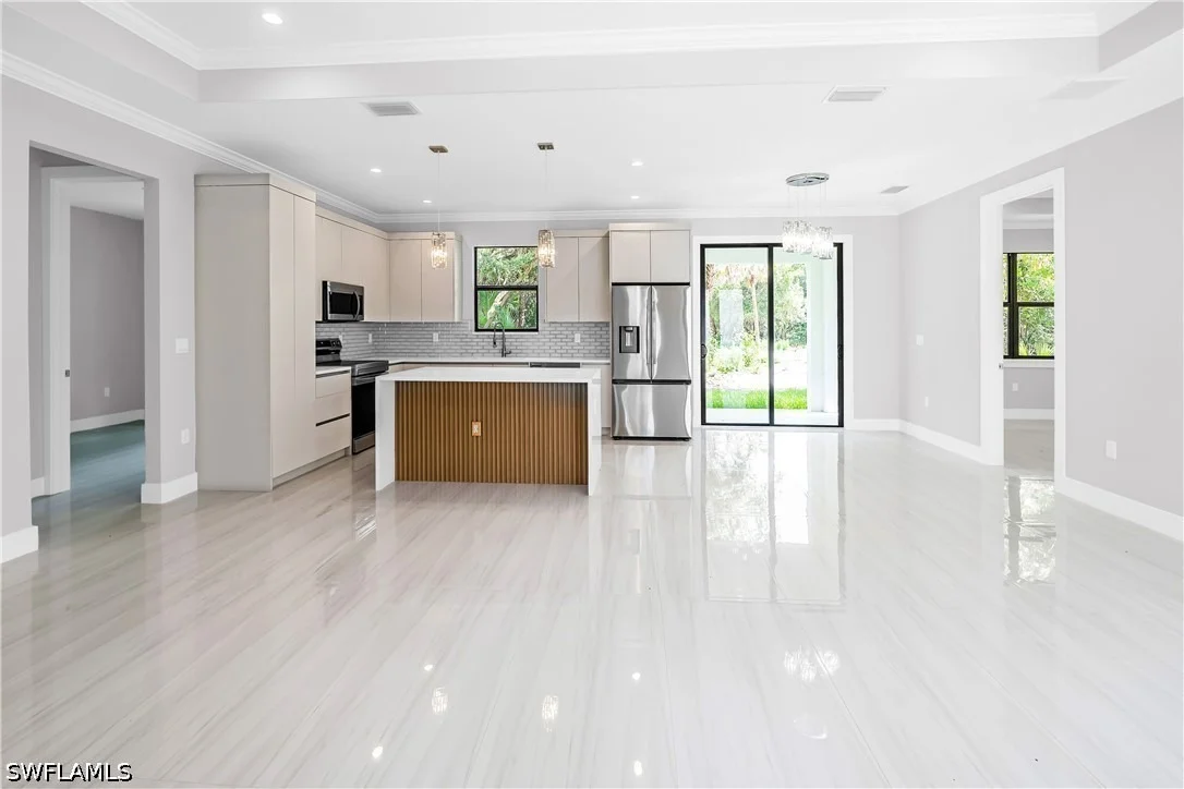 Photo of 4092 24th Avenue SE