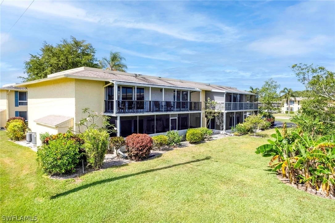 Photo of Unit 732 at 355 Palm Drive
